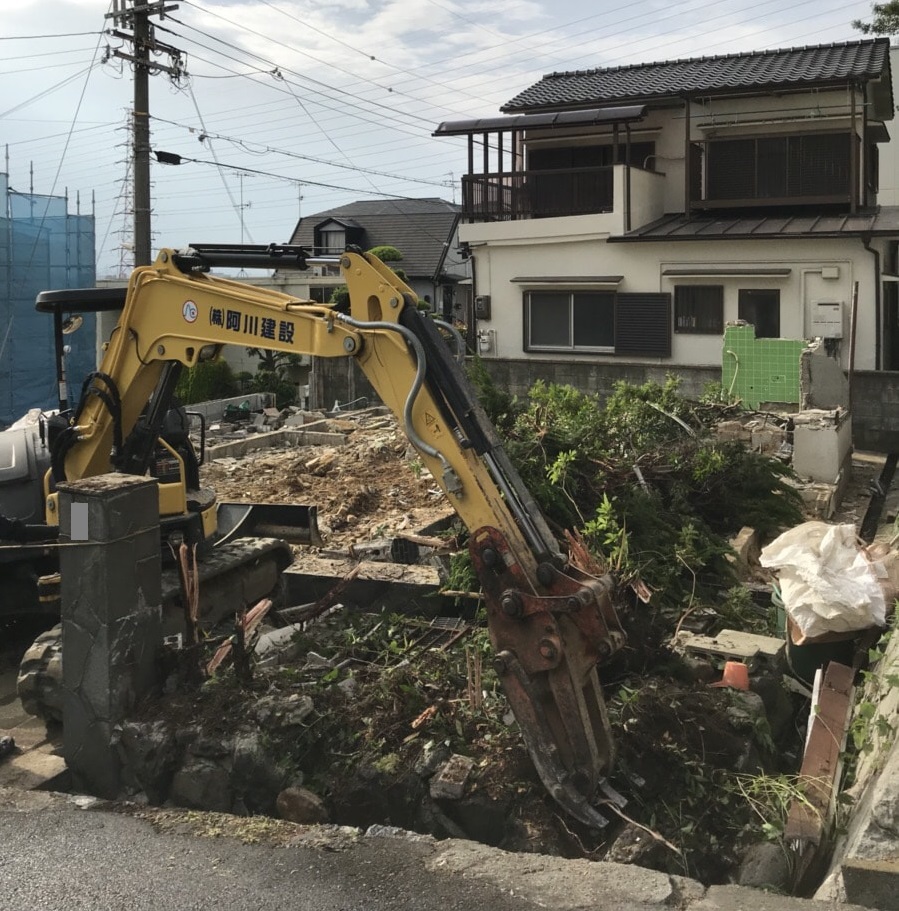 植栽撤去中