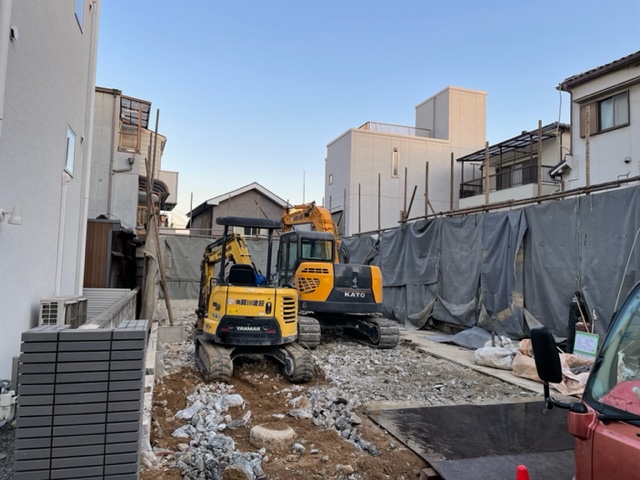 幼稚園が向かいにある住宅密集地での住居解体工事　大阪市阿倍野区
