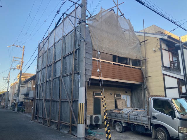 築5年の新しい住居の解体工事　大阪市平野区